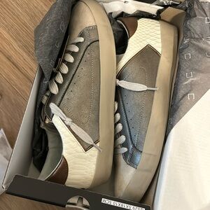 Shushop NEW Sneakers